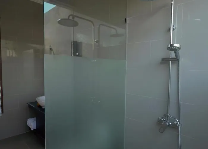 Villa Narendra Private *