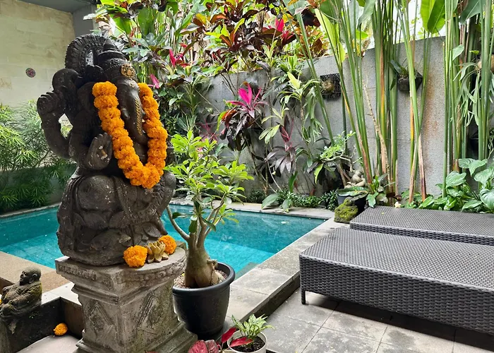 Villa Narendra Private *